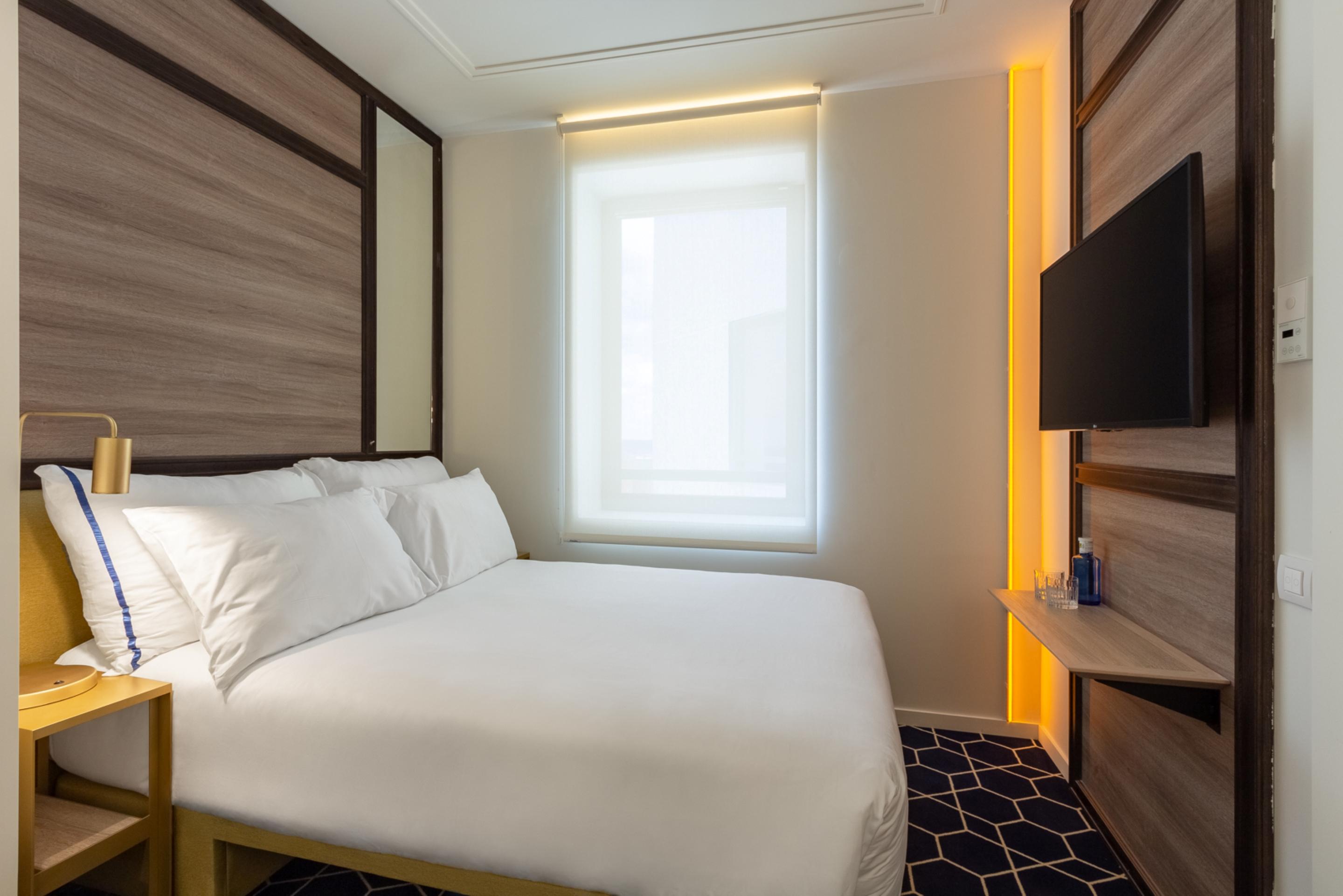 Pestana Cr7 Gran Via Madrid Hotel Ngoại thất bức ảnh