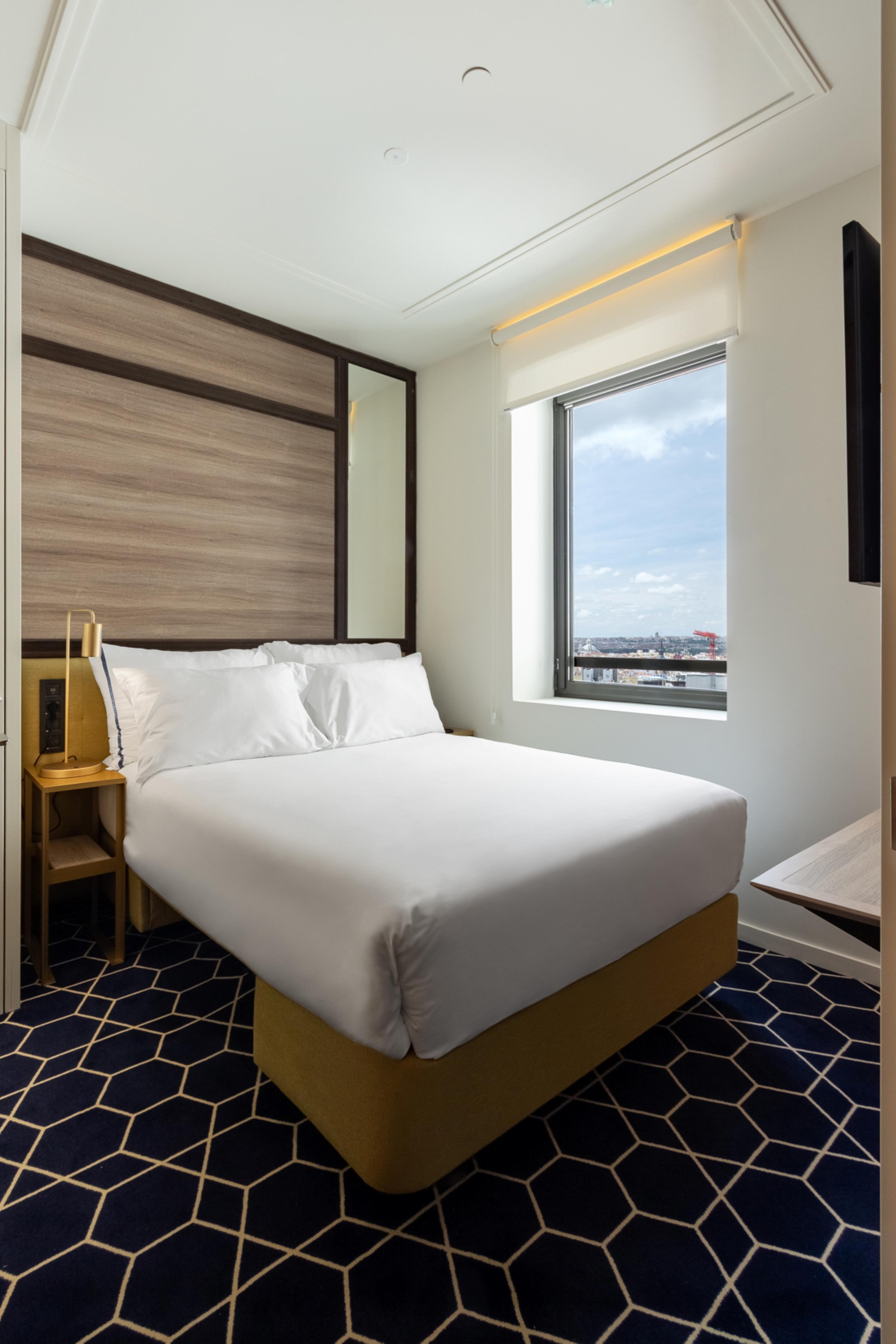 Pestana Cr7 Gran Via Madrid Hotel Ngoại thất bức ảnh