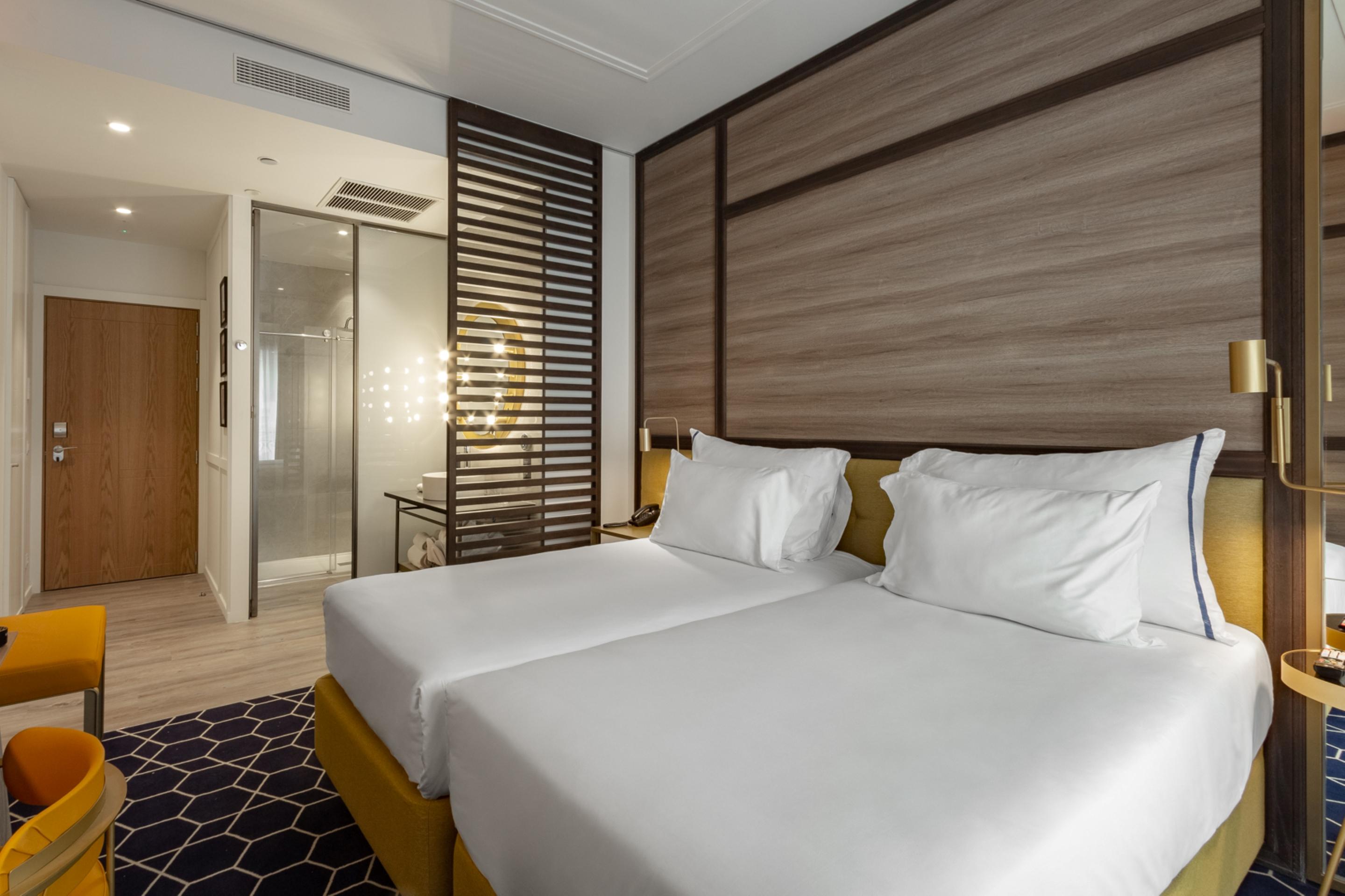 Pestana Cr7 Gran Via Madrid Hotel Ngoại thất bức ảnh