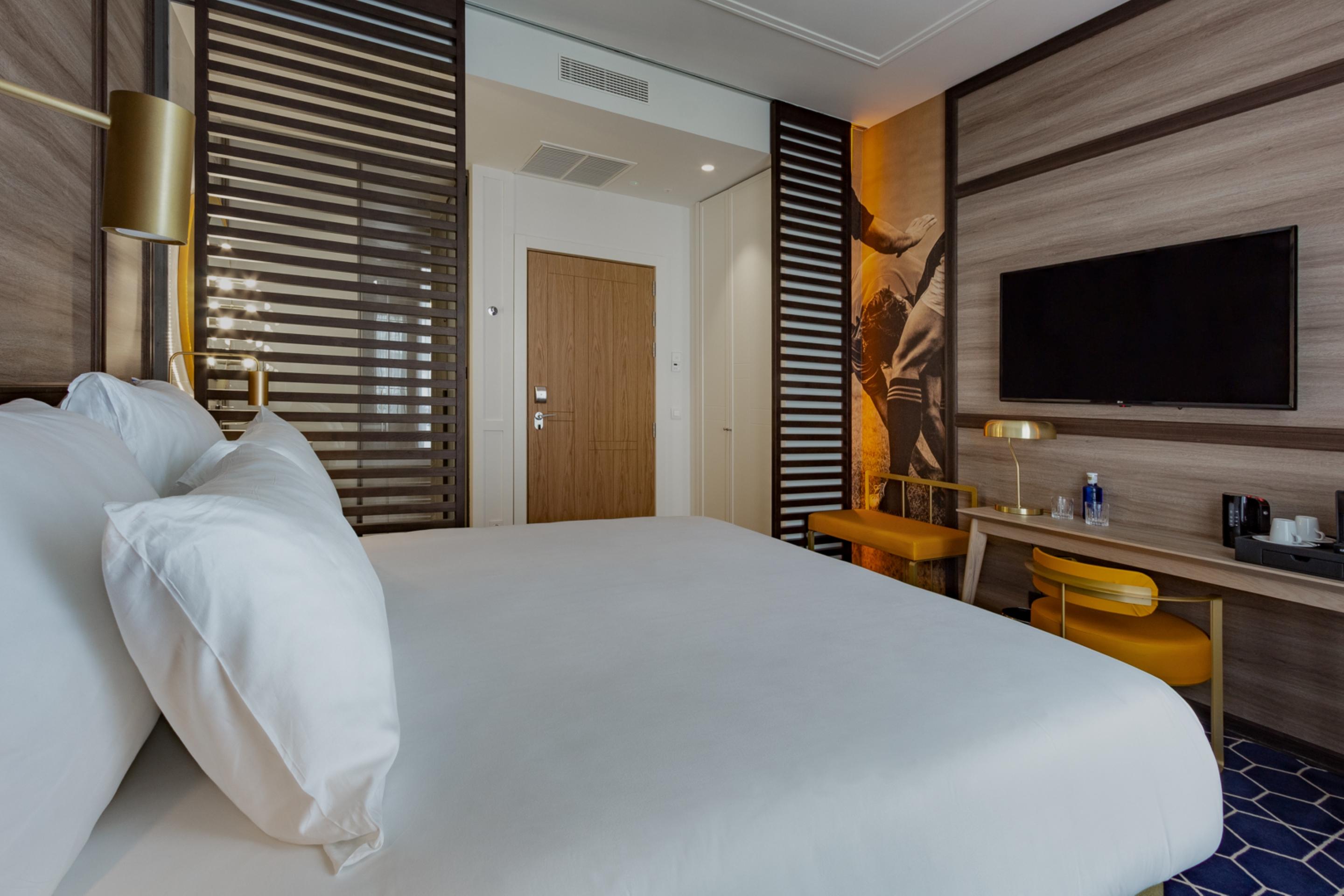 Pestana Cr7 Gran Via Madrid Hotel Ngoại thất bức ảnh