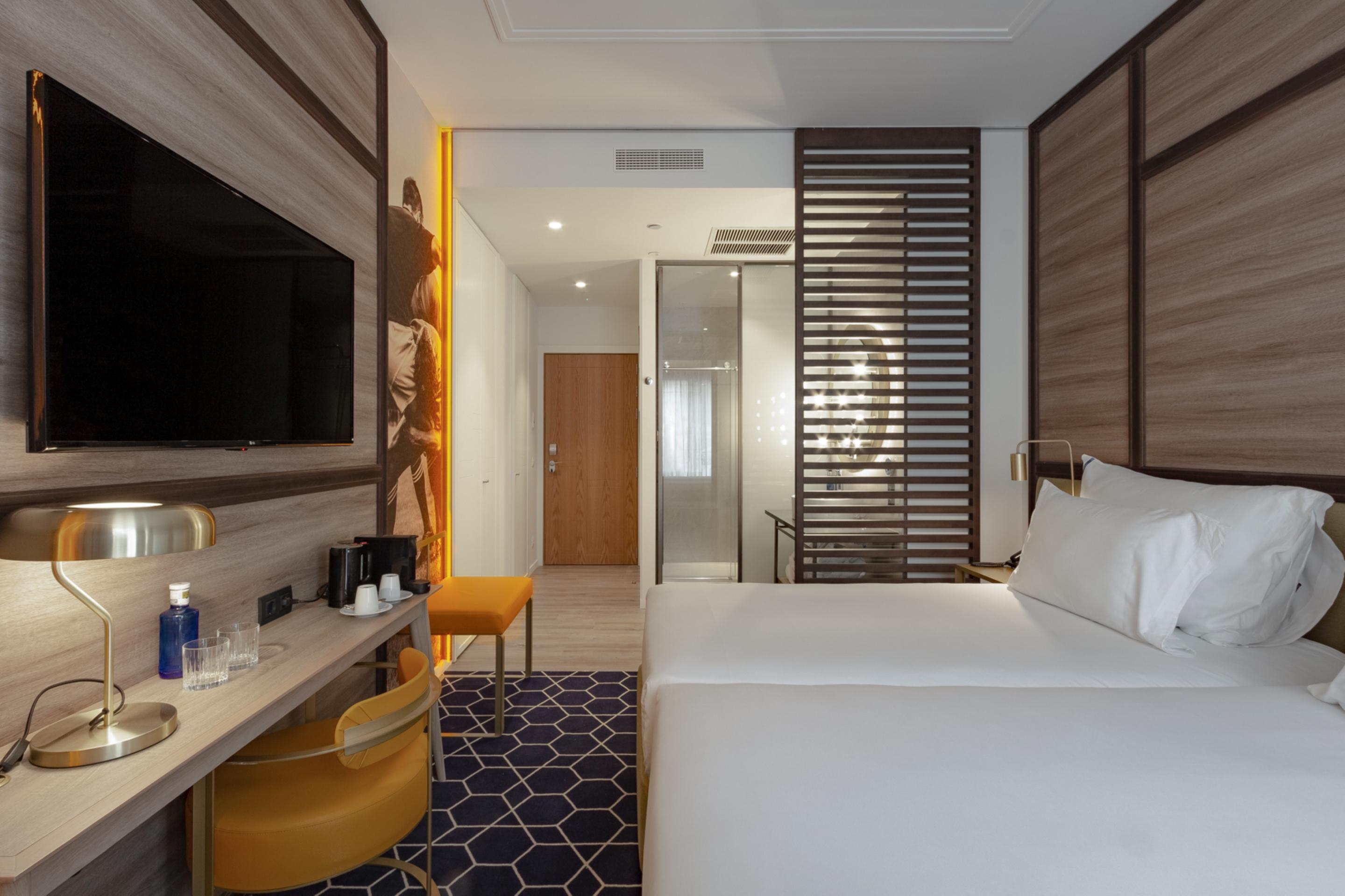 Pestana Cr7 Gran Via Madrid Hotel Ngoại thất bức ảnh