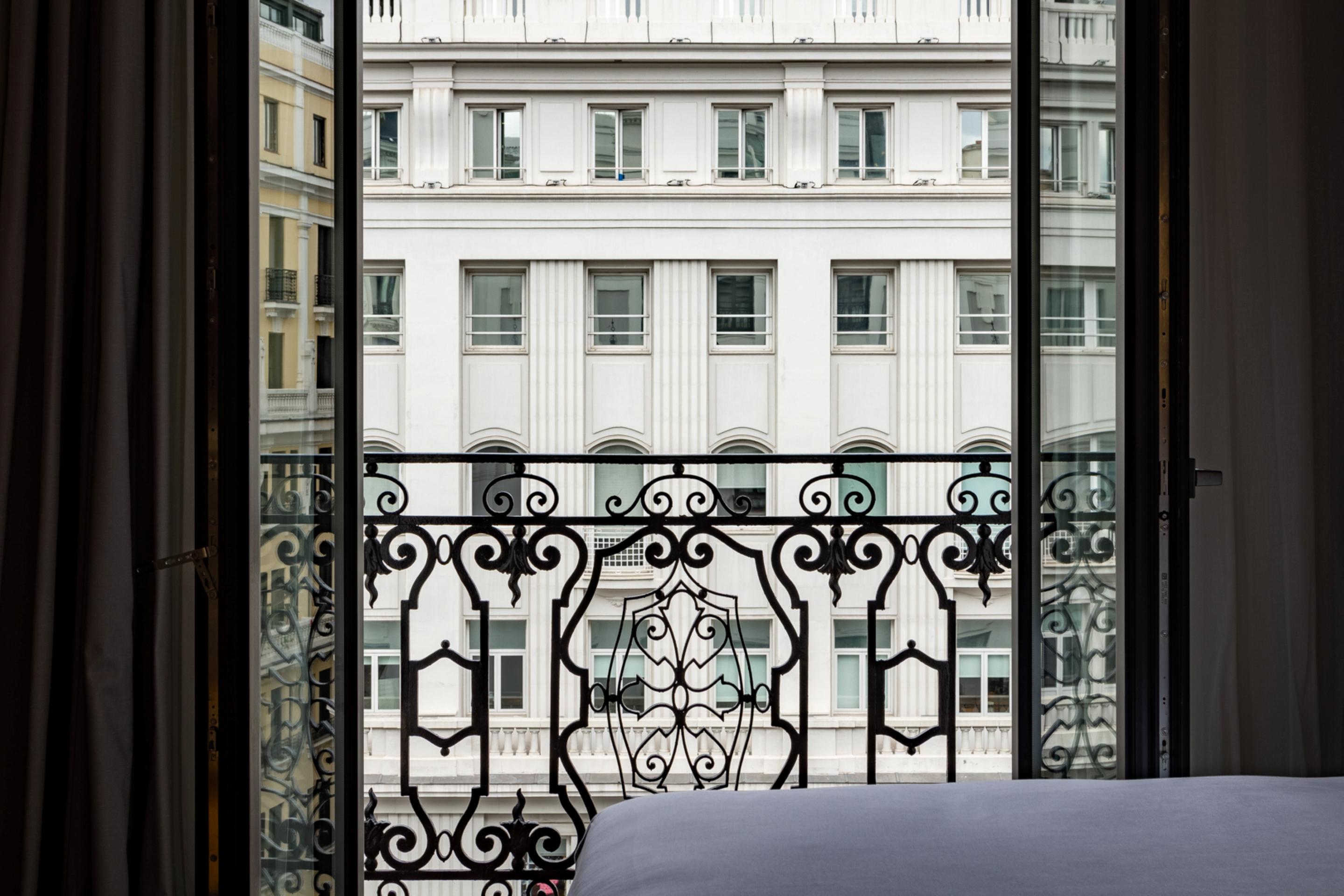 Pestana Cr7 Gran Via Madrid Hotel Ngoại thất bức ảnh