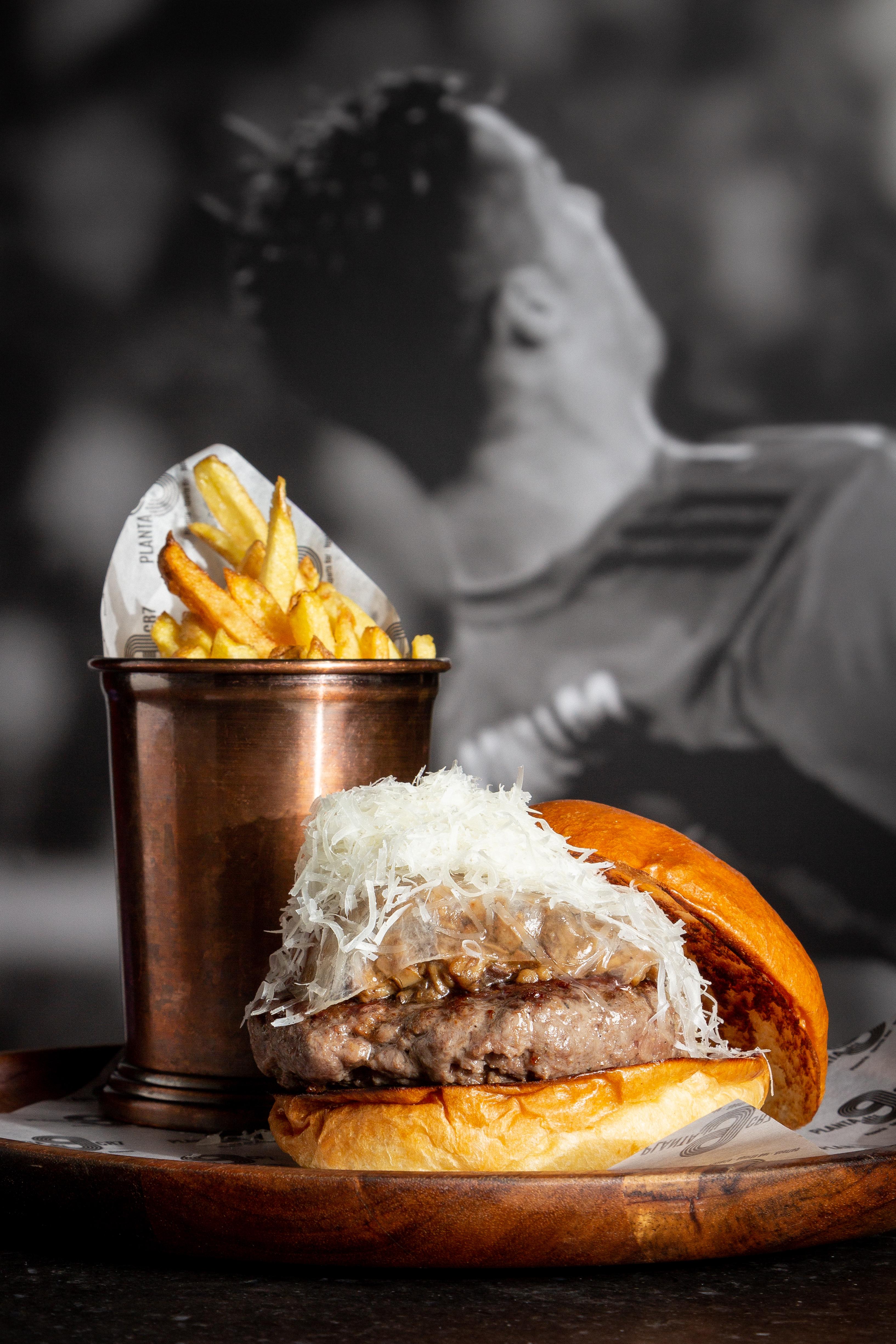 Pestana Cr7 Gran Via Madrid Hotel Ngoại thất bức ảnh