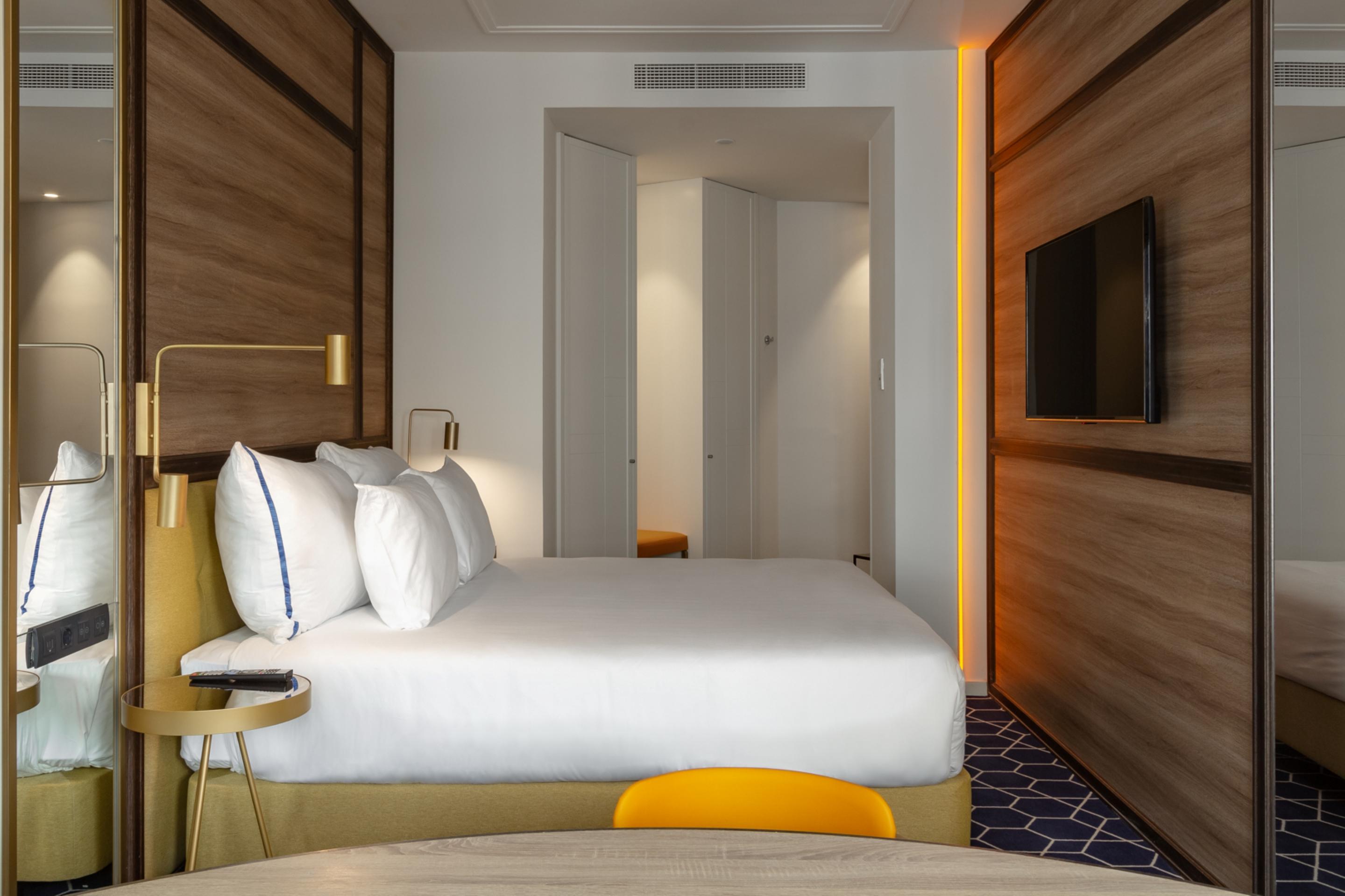 Pestana Cr7 Gran Via Madrid Hotel Ngoại thất bức ảnh